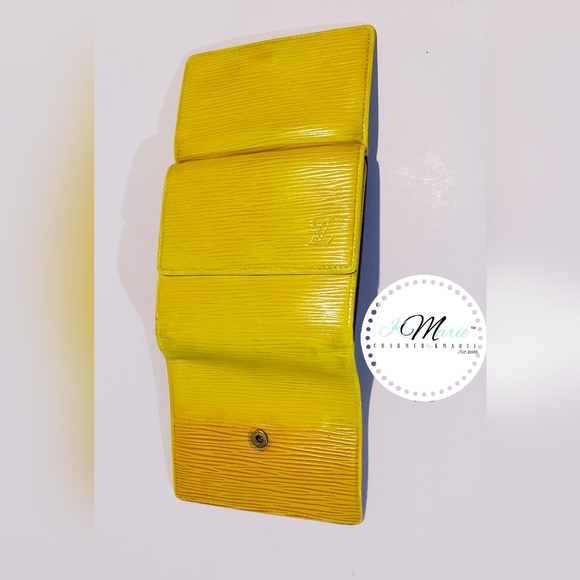 Louis Vuitton Epi Wallet - Picture 3 of 8